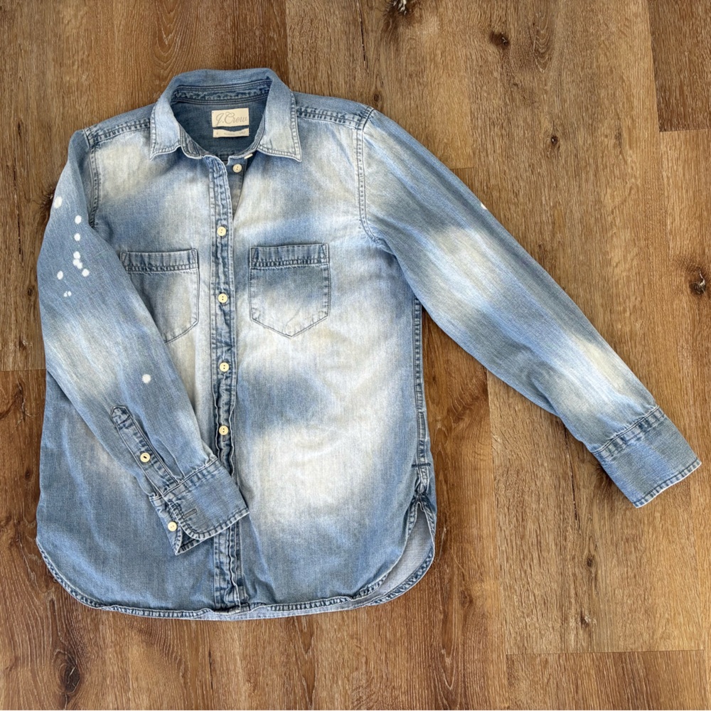 J.Crew Classic Denim Shirts in Blue Size: 2